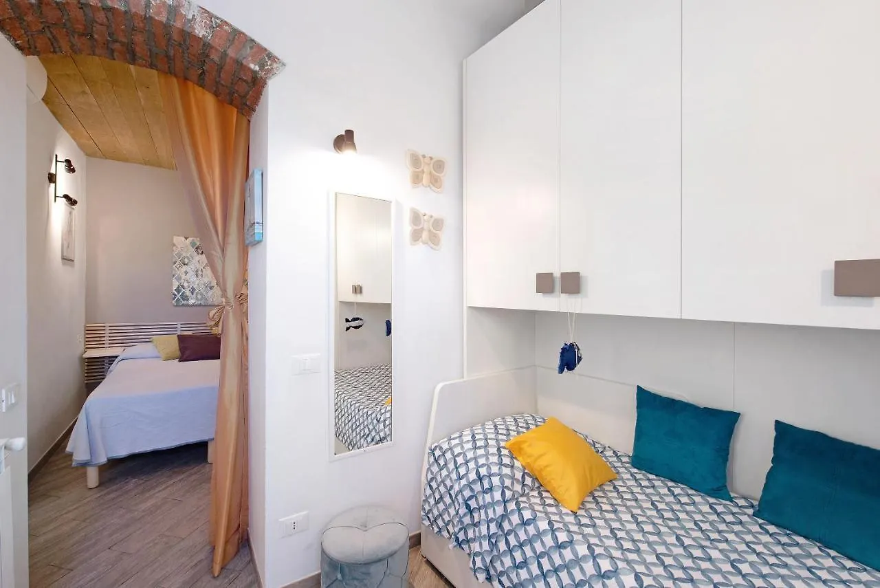 La Casa Del Sole Nel Borgo Apartman Genova